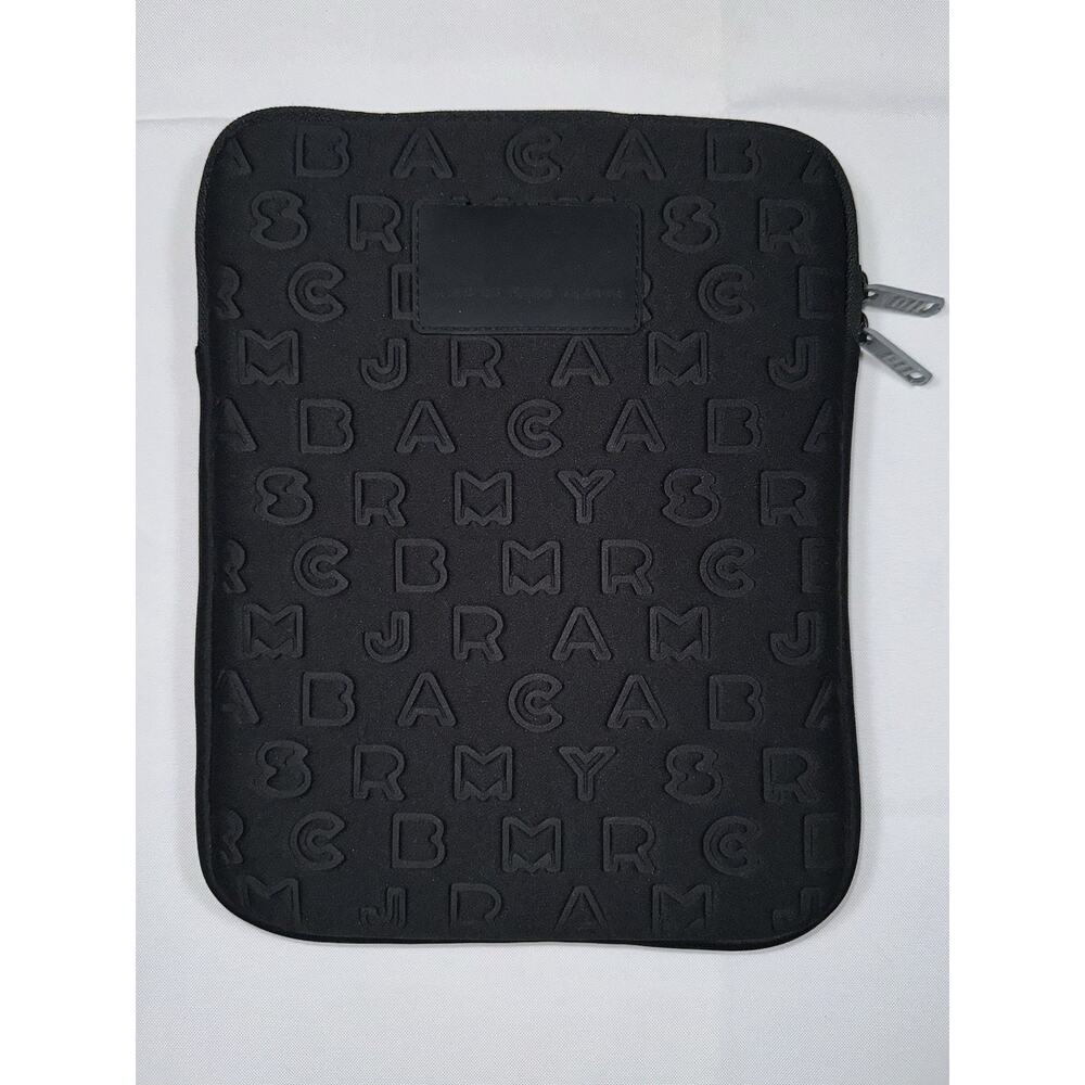 Marc by Marc Jacobs Black Embossed Padded Style Tablet iPad Sleeve Bag Case